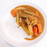 香りを楽しみます☆山うどのカレーライス